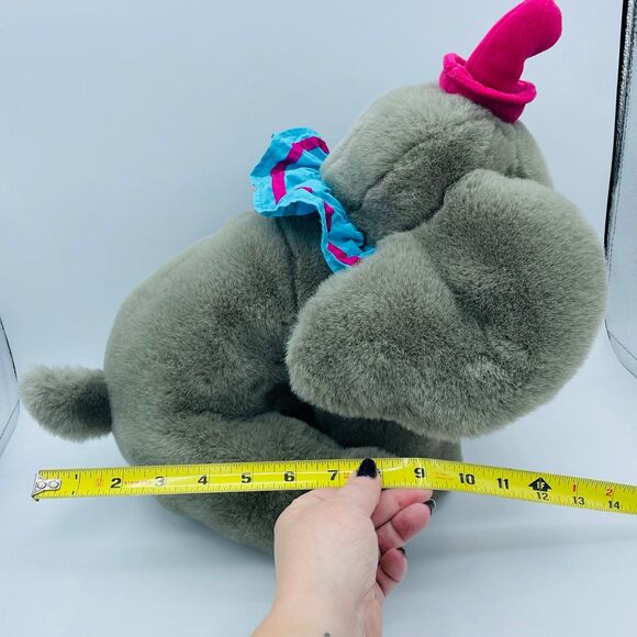 Disney Plush DUMBO the Elephant Soft Plush Stuffed Toy Red Hat & Clown Collar - Picture 9 of 9